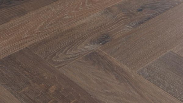 Brushed Oak Woodburn Herringbone